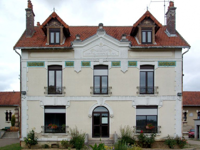 Bâtiment de l'administration. © Alain Morelière / Région Bourgogne-Franche-Comté, Inventaire du patrimoine - 2005