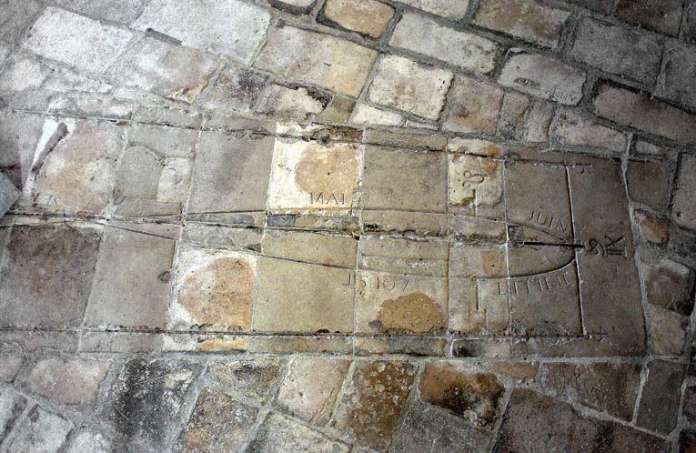 Ancienne salle des malades : le Gnomon, vue partielle. © Michel Thierry / Région Bourgogne-Franche-Comté, Inventaire du patrimoine - 2005