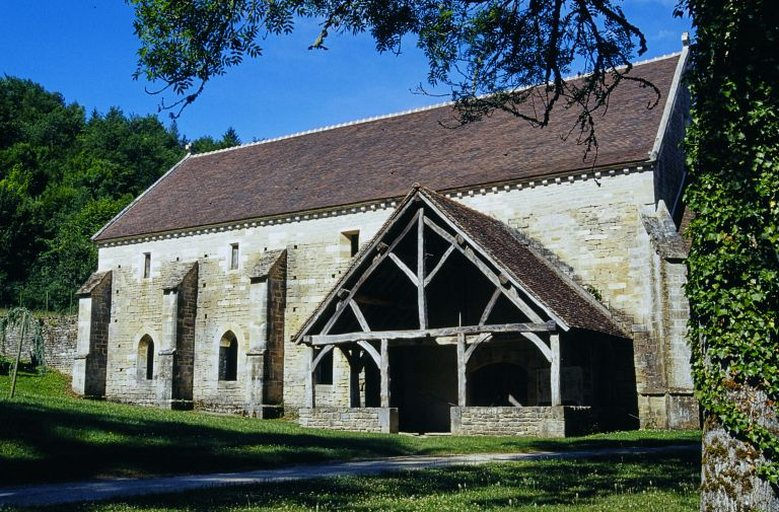  abbaye © Michel Thierry / Région Bourgogne-Franche-Comté, Inventaire du patrimoine - 2006