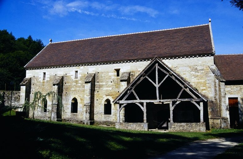  abbaye © Michel Thierry / Région Bourgogne-Franche-Comté, Inventaire du patrimoine - 2006