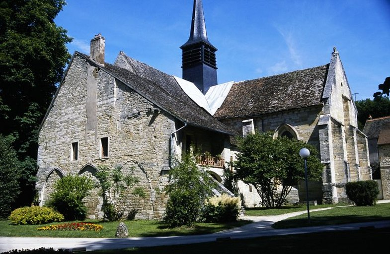 abbaye © Michel Thierry / Région Bourgogne-Franche-Comté, Inventaire du patrimoine - 2006