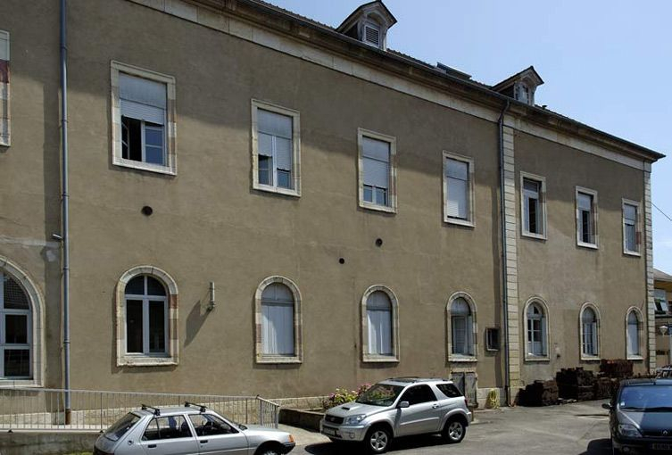 Elévation ouest de l'aile droite. © Michel Thierry / Région Bourgogne-Franche-Comté, Inventaire du patrimoine - 2006