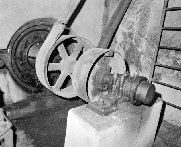 Etage de soubassement. Turbine. © Jean-Luc Duthu / Région Bourgogne-Franche-Comté, Inventaire du patrimoine - 2006