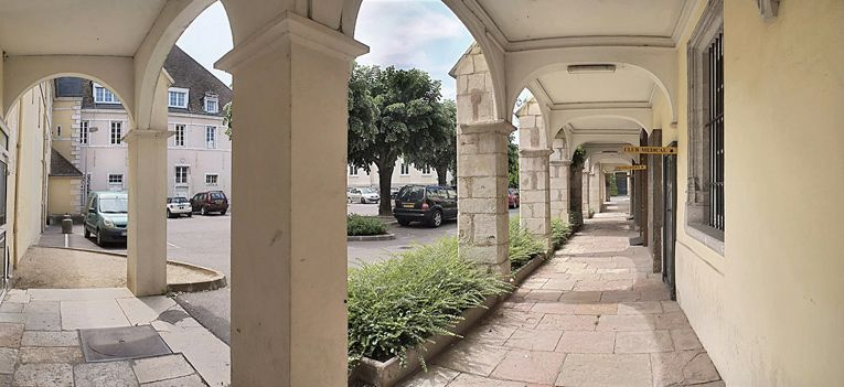 Galerie du corps de logis du 16e siècle. © Thierry Kuntz / Région Bourgogne-Franche-Comté, Inventaire du patrimoine - 2008
