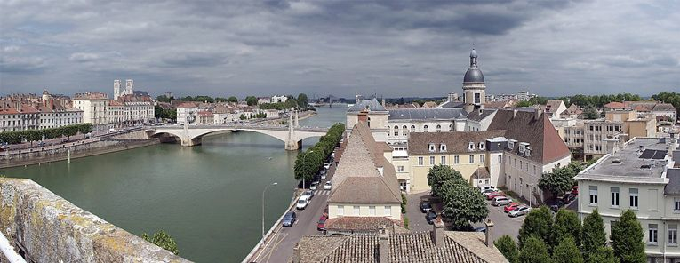 Vue générale avec le pont Saint-Laurent. © Thierry Kuntz / Région Bourgogne-Franche-Comté, Inventaire du patrimoine - 2008