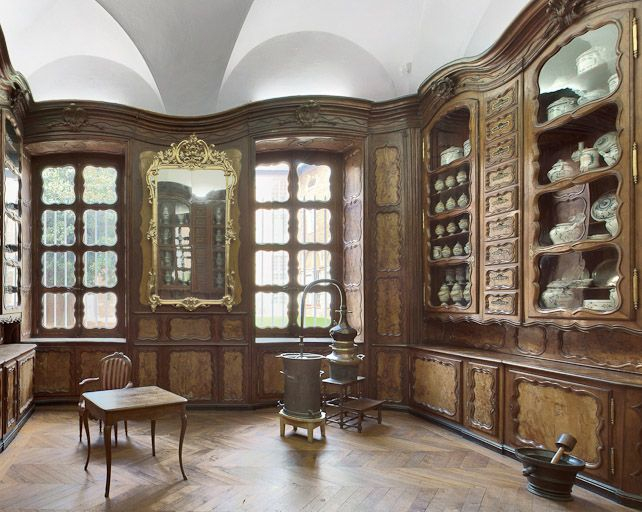 Apothicairerie. © Pierre-Marie Barbe-Richaud / Région Bourgogne-Franche-Comté, Inventaire du patrimoine - 2008