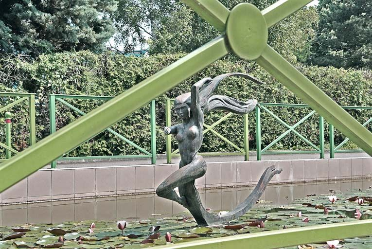 Vue de trois-quarts face. © Jean-Luc Duthu / Région Bourgogne-Franche-Comté, Inventaire du patrimoine - 2009