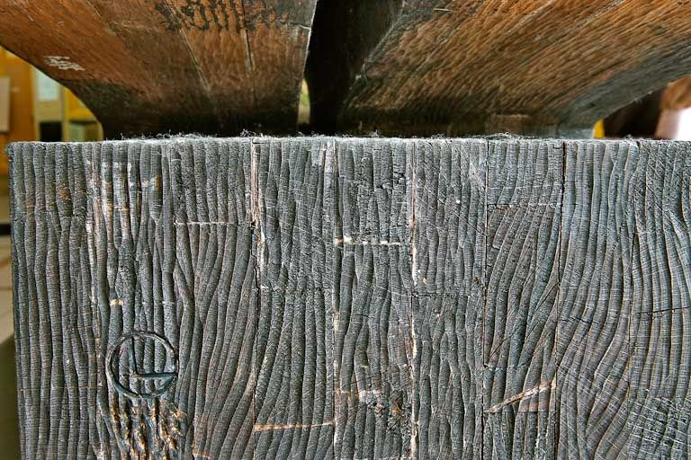 Détail de la signature. © Jean-Luc Duthu / Région Bourgogne-Franche-Comté, Inventaire du patrimoine - 2009