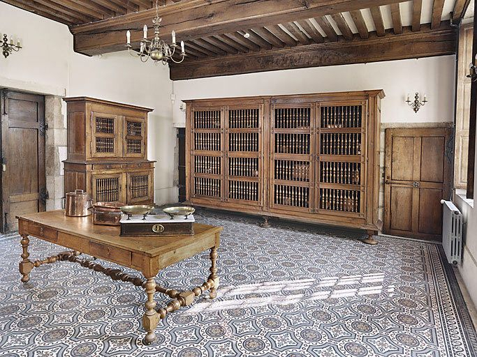 Aile gauche : ancienne cuisine. © Thierry Kuntz / Région Bourgogne-Franche-Comté, Inventaire du patrimoine - 2010