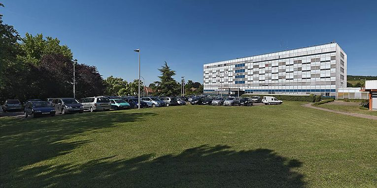 Bâtiment principal, vue d'ensemble. © Thierry Kuntz / Région Bourgogne-Franche-Comté, Inventaire du patrimoine - 2010