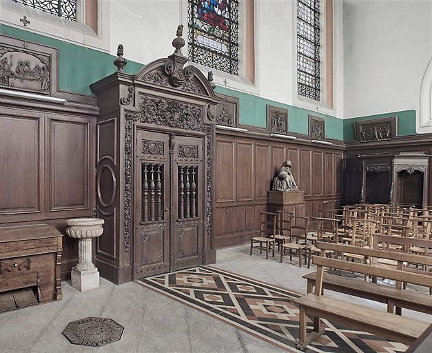 Chapelle, porte latérale. © Thierry Kuntz / Région Bourgogne-Franche-Comté, Inventaire du patrimoine - 2010