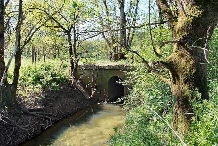 Pont. © Jean-Luc Duthu / Région Bourgogne-Franche-Comté, Inventaire du patrimoine - 2010