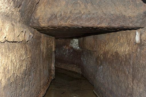 Première galerie : partie est. © Pierre-Marie Barbe-Richaud / Région Bourgogne-Franche-Comté, Inventaire du patrimoine - 2010