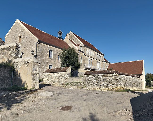 Vue d'ensemble prise du sud-ouest. © Thierry Kuntz / Région Bourgogne-Franche-Comté, Inventaire du patrimoine - 2010