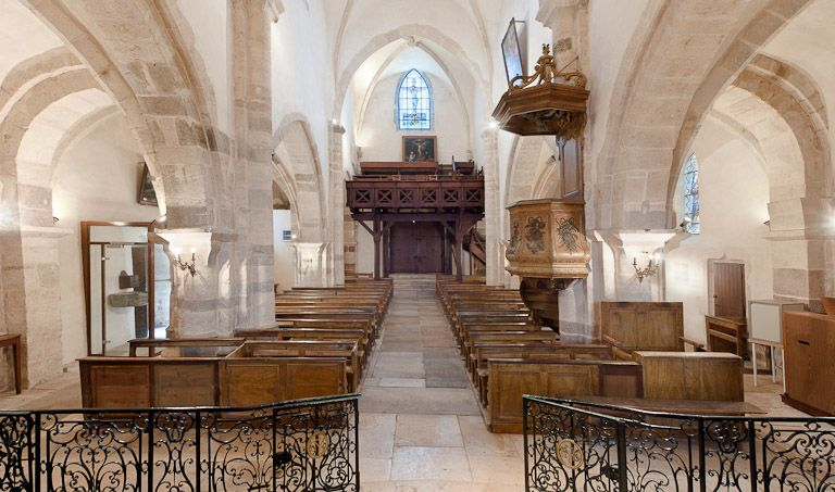 Nef et bas-côté depuis le choeur. © Pierre-Marie Barbe-Richaud / Région Bourgogne-Franche-Comté, Inventaire du patrimoine - 2011