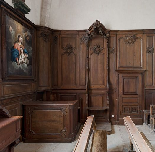 Stalle et banc de choeur à droite. © Pierre-Marie Barbe-Richaud / Région Bourgogne-Franche-Comté, Inventaire du patrimoine - 2011