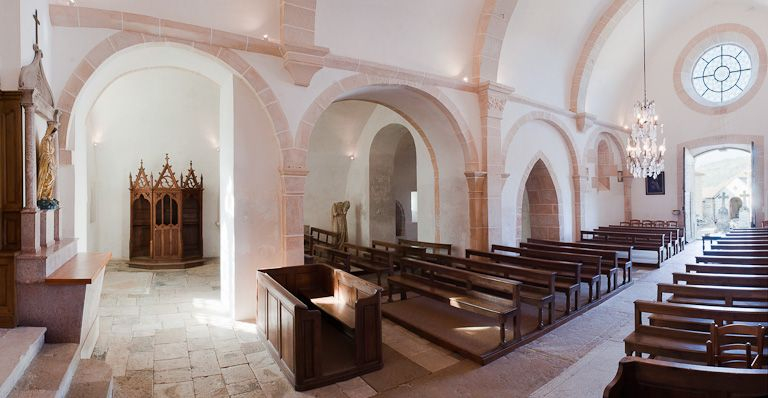 Nef et bas-côté droit. © Pierre-Marie Barbe-Richaud / Région Bourgogne-Franche-Comté, Inventaire du patrimoine - 2011