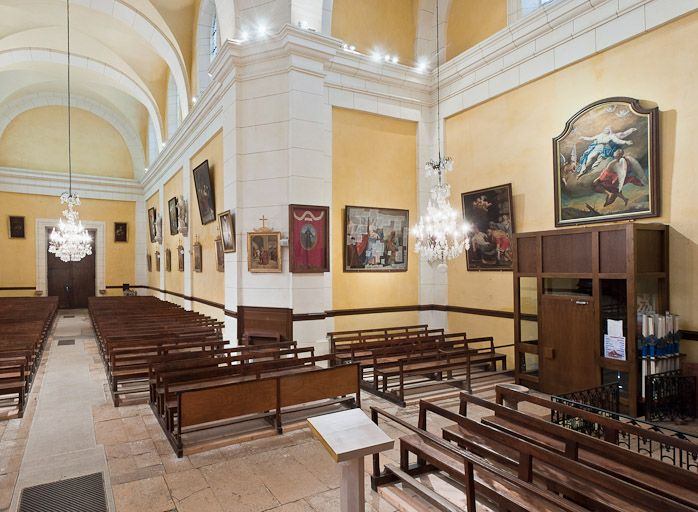 Vue de la nef et du bras gauche du transept. © Pierre-Marie Barbe-Richaud / Région Bourgogne-Franche-Comté, Inventaire du patrimoine - 2011