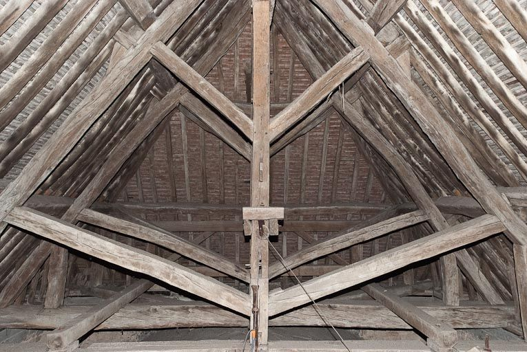 Charpente de la croisée du transept. © Pierre-Marie Barbe-Richaud / Région Bourgogne-Franche-Comté, Inventaire du patrimoine - 2011