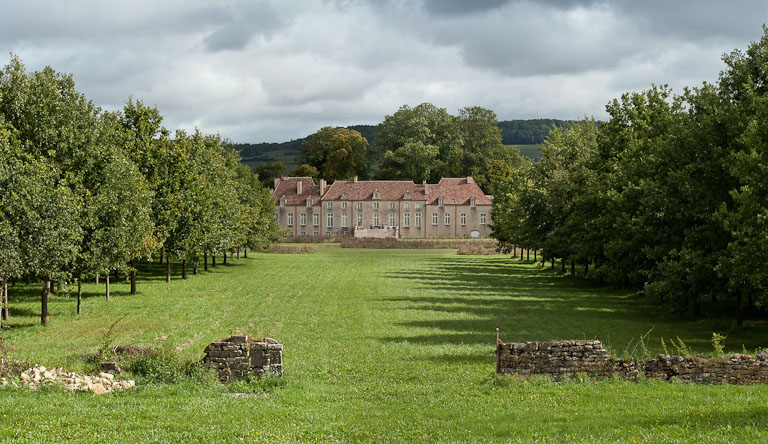 Vue du château. © Pierre-Marie Barbe-Richaud / Région Bourgogne-Franche-Comté, Inventaire du patrimoine - 2011