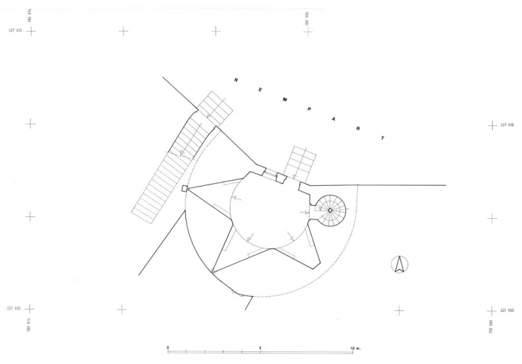  fortification d'agglomération tour © Alain Morelière / Région Bourgogne-Franche-Comté, Inventaire du patrimoine - 2012