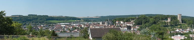 Vue d'ensemble de la ville de Montbard. © Pierre-Marie Barbe-Richaud / Région Bourgogne-Franche-Comté, Inventaire du patrimoine - 2012