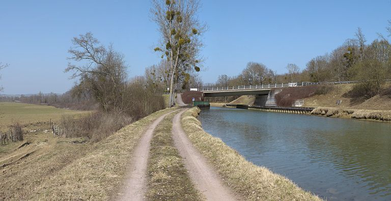 Vue d'ensemble du pont. © Thierry Kuntz / Région Bourgogne-Franche-Comté, Inventaire du patrimoine - 2012
