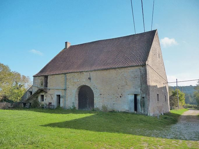 Façade de la grange. © Cécile Lestienne, Virginie Malherbe / Région Bourgogne-Franche-Comté, Inventaire du patrimoine - 2012