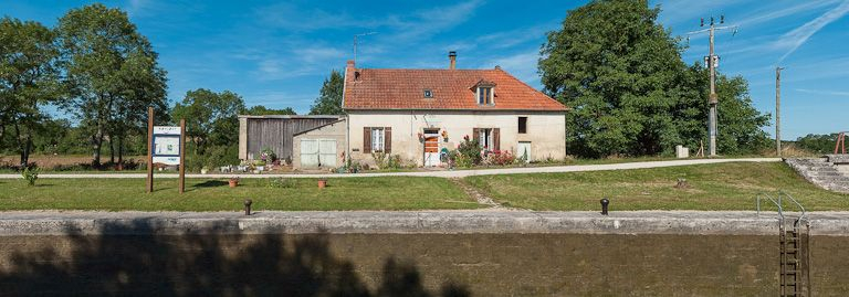 Vue d'ensemble du site. © Pierre-Marie Barbe-Richaud / Région Bourgogne-Franche-Comté, Inventaire du patrimoine - 2012