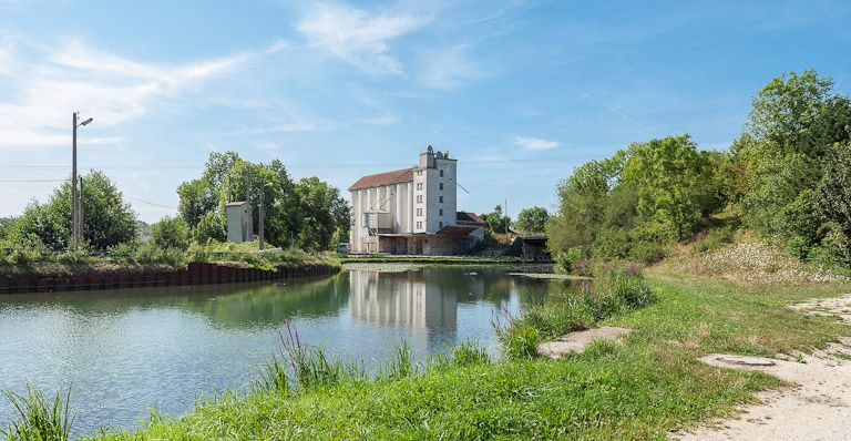 Le silo. © Pierre-Marie Barbe-Richaud / Région Bourgogne-Franche-Comté, Inventaire du patrimoine - 2012
