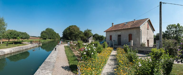 Vue générale du site. © Pierre-Marie Barbe-Richaud / Région Bourgogne-Franche-Comté, Inventaire du patrimoine - 2012