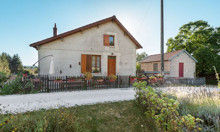 La maison vue de face. © Pierre-Marie Barbe-Richaud / Région Bourgogne-Franche-Comté, Inventaire du patrimoine - 2012