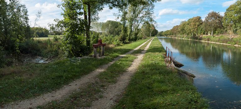 Vue d'ensemble. © Pierre-Marie Barbe-Richaud / Région Bourgogne-Franche-Comté, Inventaire du patrimoine - 2012
