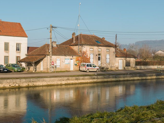 Vue d'aval. © Pierre-Marie Barbe-Richaud / Région Bourgogne-Franche-Comté, Inventaire du patrimoine - 2013