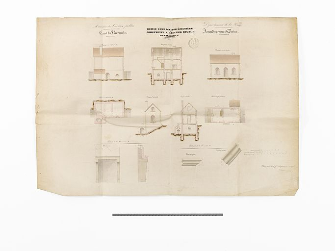 "Dessin d'une maison éclusière construite à l'écluse double de Chavance". Plan, coupe et élévation (avec détails de la cheminée et de la corniche). (Dessin ; 1854 ; 84 x 56,5 cm, Archives VNF-direction territoriale Centre-Bourgogne ; subdivision de … © Thierry  Kuntz (reproduction) / Région Bourgogne-Franche-Comté, Inventaire du patrimoine - 2013 "Dessin d'une maison éclusière construite à l'écluse double de Chavance". Plan, coupe et élévation (avec détails de la cheminée et de la corniche). (Dessin ; 1854 ; 84 x 56,5 cm, Archives VNF-direction territoriale Centre-Bourgogne ; subdivision de … © Thierry  Kuntz (reproduction) / Région Bourgogne-Franche-Comté, Inventaire du patrimoine - 2013