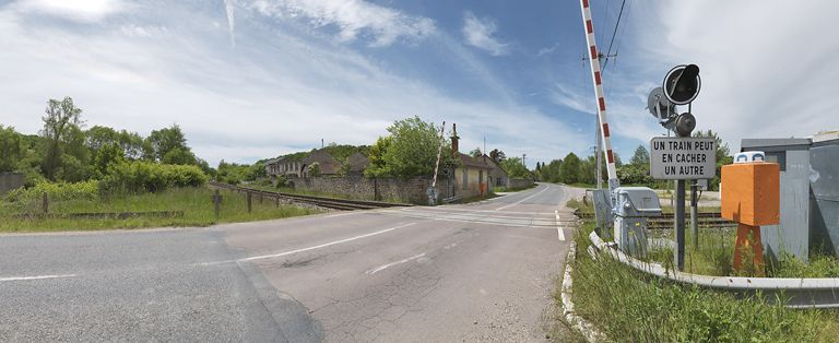 Vue d'ensemble des bâtiments industriels des Forges de Perreuil. © Thierry Kuntz / Région Bourgogne-Franche-Comté, Inventaire du patrimoine - 2013