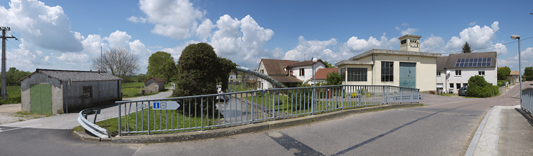 Vue d'ensemble du site de l'écluse 34 du versant Méditerranée à Fragnes, depuis le pont. © Thierry Kuntz / Région Bourgogne-Franche-Comté, Inventaire du patrimoine - 2013