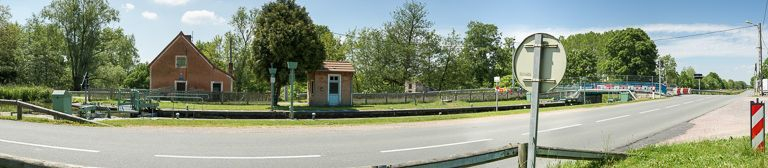 Vue d'ensemble. © Pierre-Marie Barbe-Richaud / Région Bourgogne-Franche-Comté, Inventaire du patrimoine - 2013