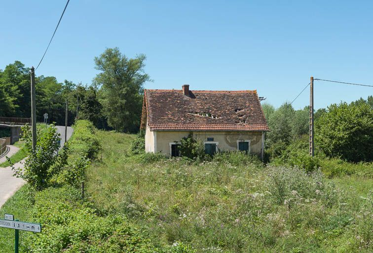 La maison de face. © Pierre-Marie Barbe-Richaud / Région Bourgogne-Franche-Comté, Inventaire du patrimoine - 2013