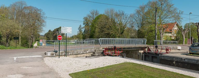 Vue d'ensemble. © Pierre-Marie Barbe-Richaud / Région Bourgogne-Franche-Comté, Inventaire du patrimoine - 2013