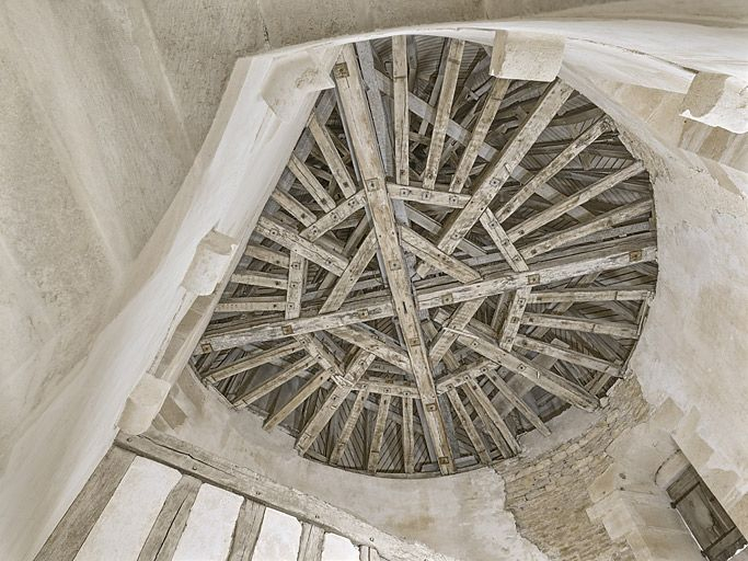  château fort © Thierry Kuntz / Région Bourgogne-Franche-Comté, Inventaire du patrimoine - 2014