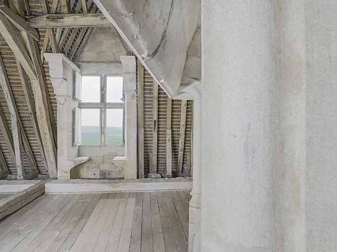  château fort © Thierry Kuntz / Région Bourgogne-Franche-Comté, Inventaire du patrimoine - 2014