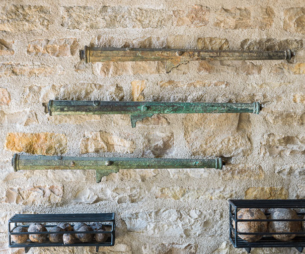  château fort © Pierre-Marie Barbe-Richaud / Région Bourgogne-Franche-Comté, Inventaire du patrimoine - 2014