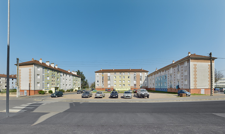 Bâtiments A et B : façades postérieures ; bâtiment C : façade antérieure. © Thierry Kuntz / Région Bourgogne-Franche-Comté, Inventaire du patrimoine - 2014