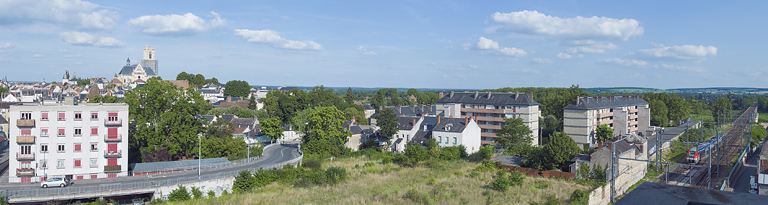 Vue générale depuis le sud-ouest. © Thierry Kuntz / Région Bourgogne-Franche-Comté, Inventaire du patrimoine - 2014
