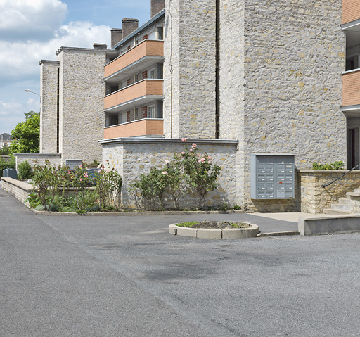 Façade antérieure du bâtiment A. © Thierry Kuntz / Région Bourgogne-Franche-Comté, Inventaire du patrimoine - 2014