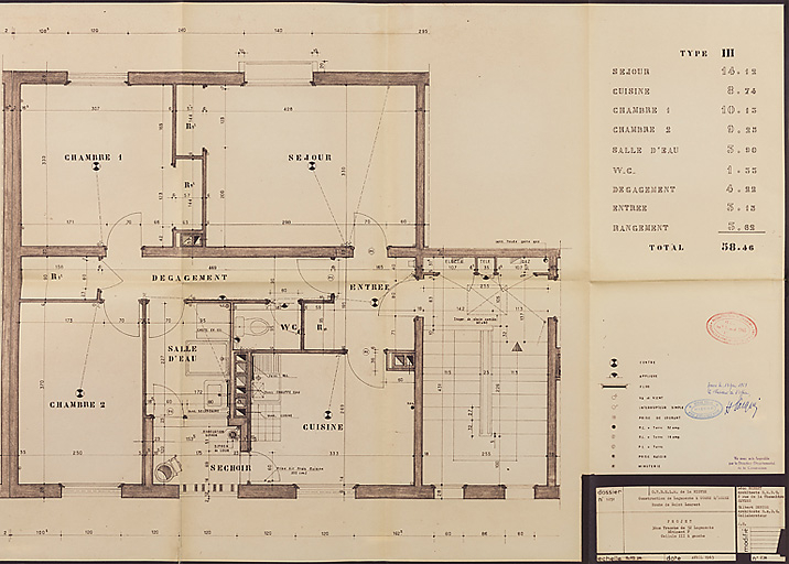 Bâtiment A à K : troisième tranche de 52 logements, bâtiment F, plan d'une cellule T3 ; L. Robert, G. Denise, avril 1965. (Archives municipales Cosne-Cours-sur-Loire, 200 W 20 - PC 821) © Thierry  Kuntz (reproduction) / Région Bourgogne-Franche-Comté, Inventaire du patrimoine - 2014