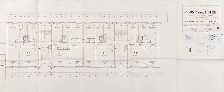 Opération de 226 logements : bâtiment B4, plan du rez-de-chaussée ; J. Louria, F. Sonnet, avril 1969. (Archives municipales Cosne-Cours-sur-Loire, 200 W 117 - PC 1015) © Thierry  Kuntz (reproduction) / Région Bourgogne-Franche-Comté, Inventaire du patrimoine - 2014