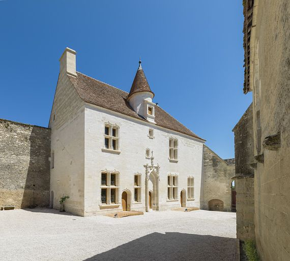  château fort © Thierry Kuntz / Région Bourgogne-Franche-Comté, Inventaire du patrimoine - 2015