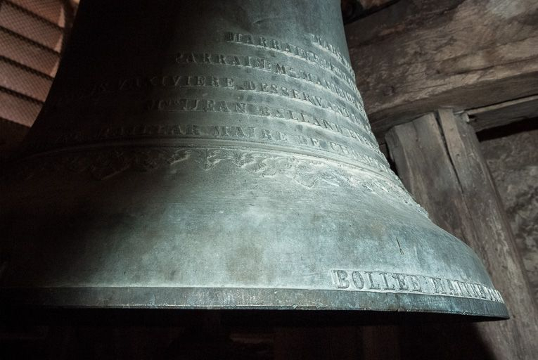 Détail de la signature, sur la pince. © Pierre-Marie Barbe-Richaud / Région Bourgogne-Franche-Comté, Inventaire du patrimoine - 2015